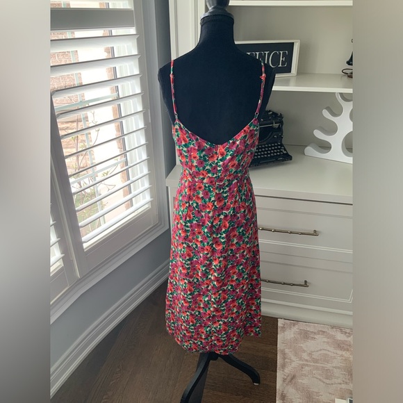 OLIVIA + JAMES Floral Red Pink Purple Midi Sleeveless V-Neck Dress Size Small - Picture 12 of 16